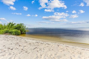 Beach - Perdido Key Bayfront home Dolphin Bay- 2BR/2.5BA (Pensacola)