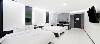 YEONGJU SPA TOURIST HOTEL