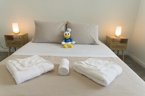 3 bedrooms, free WiFi, bed sheets