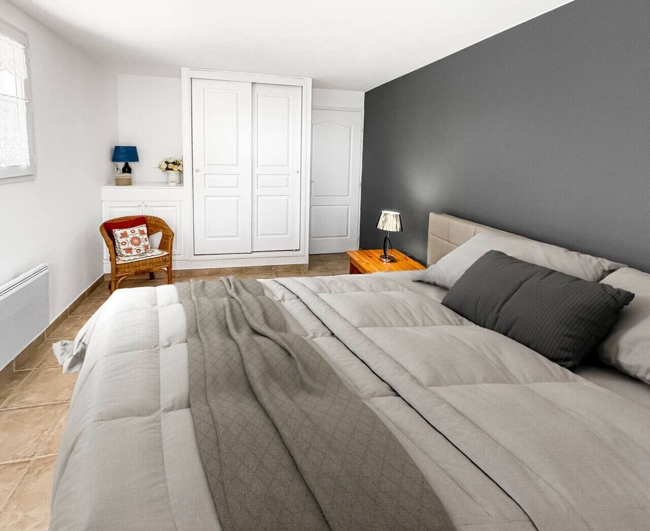 4 Schlafzimmer, Bügeleisen/Bügelbrett, kostenloses WLAN