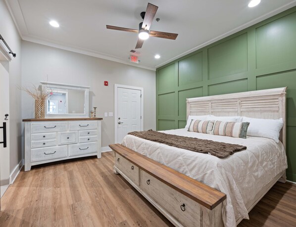 Condo, Multiple Beds, Patio, Garden View (Carters Court Grand Escape)