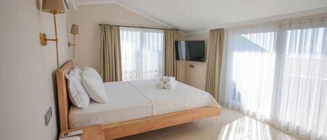 3 bedrooms, WiFi, bed sheets