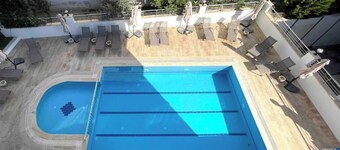 Charming 2-bedroom apartment in Aydın with AC