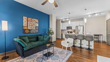 Comfort-lejlighed - 1 kingsize-seng med sovesofa - ikke-ryger - kæledyr tilladt | Strygejern/strygebræt, gratis Wi-Fi