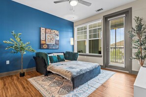 Strykejern/-brett og wi-fi (inkludert)