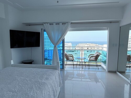Beautiful 2-bedroom condo with amazing views in charming Playa Juan Dolio ,