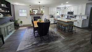 تناول الطعام