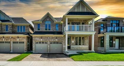 Heaven Beach House. 2 min Drive.