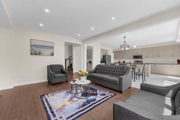 Smart TV, fireplace, music library