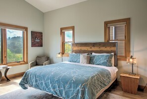 4 chambres, fer et planche à repasser, lit parapluie, Wi-Fi gratuit