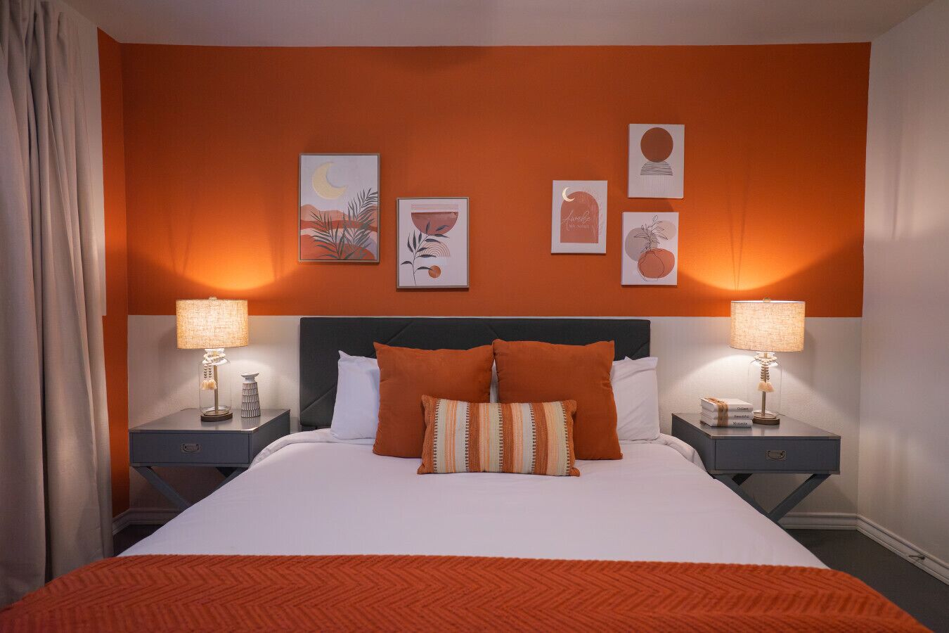 3 habitaciones, escritorio, wifi gratis y ropa de cama 