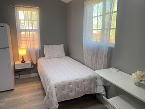 1 bedroom, WiFi, bed sheets