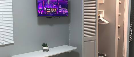 1 bedroom, free WiFi, bed sheets