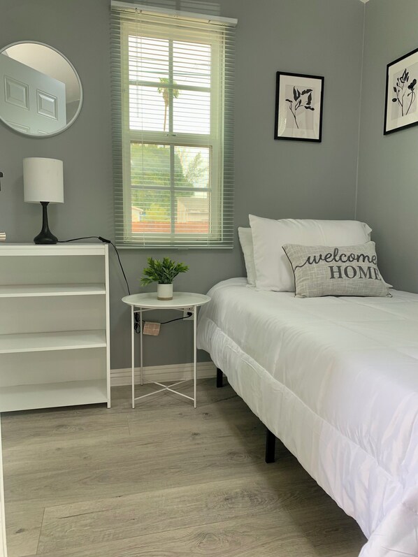 1 chambre, accès au Wi-Fi (inclus), literie fournie