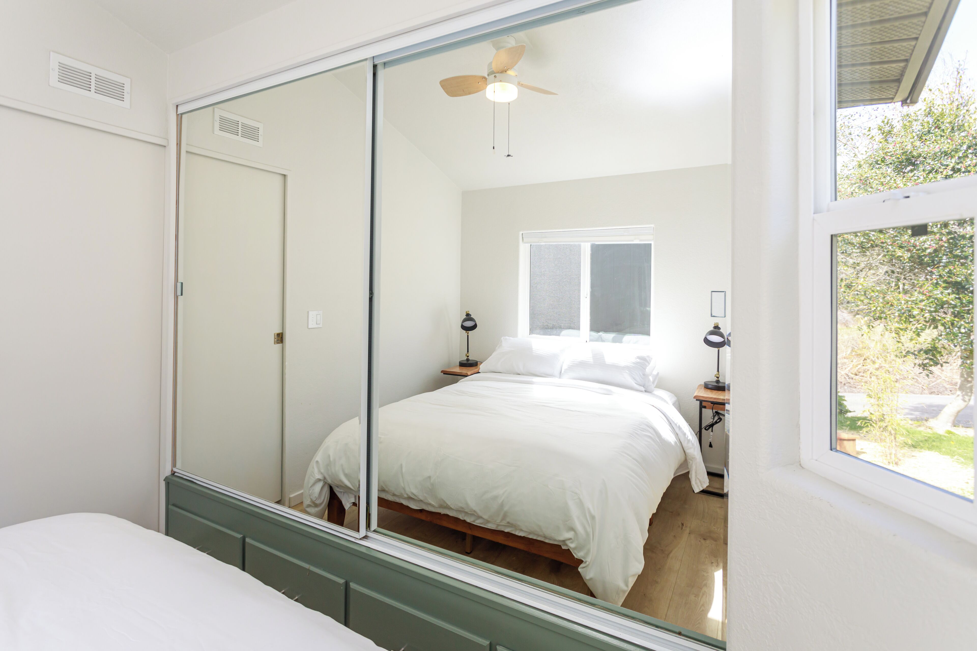 Cabin 32 - Camp Trinidad | Desk, laptop workspace, free WiFi