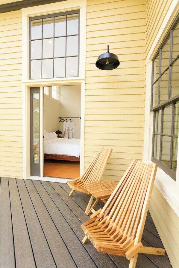 Deluxe Single Room 1, Partial Ocean View | Terrace/patio - The Historic Schoolhouse Inn   (Trinidad)