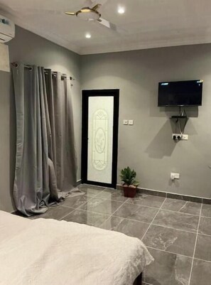 2 bedrooms, Internet, bed sheets