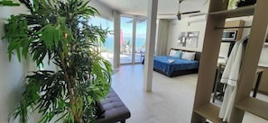 4 bedrooms, iron/ironing board, internet, bed sheets - Suite 1 - 4 Hotel VOS 4 Pool Level Suites (Manuel Antonio)