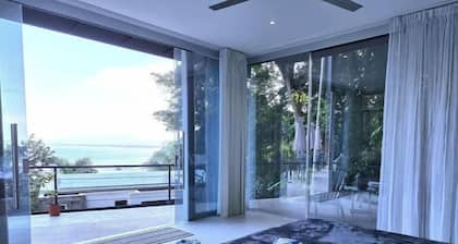 Suite 5 - Hotel VOS Ocean View Suite