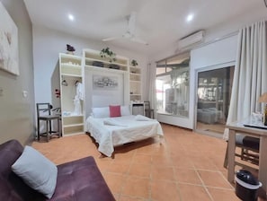 1 bedroom, iron/ironing board, Internet, bed sheets