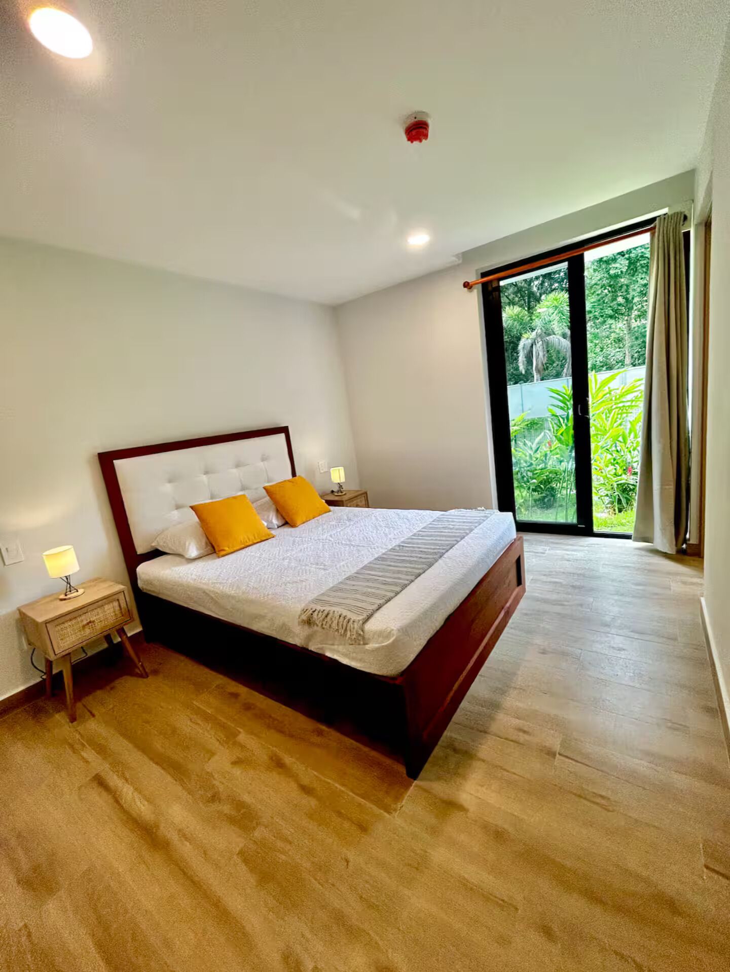 2 habitaciones, wifi y ropa de cama 