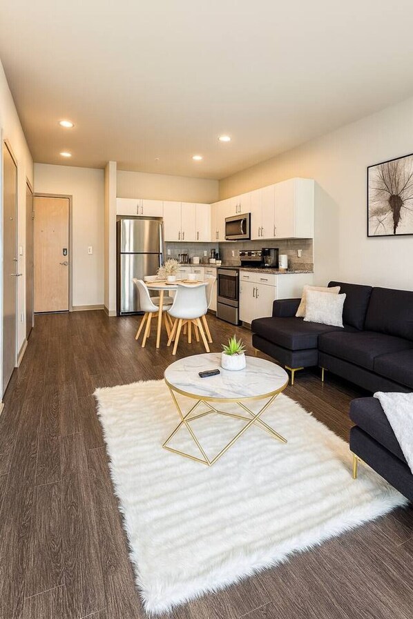 Imagen sin descripción, 1 de 14, botón