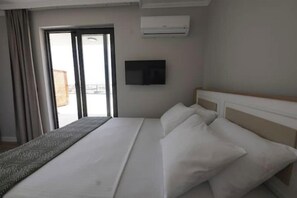 1 bedroom, internet, bed sheets