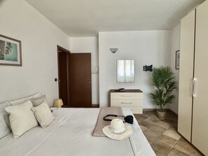 Fer et planche à repasser, Wi-Fi