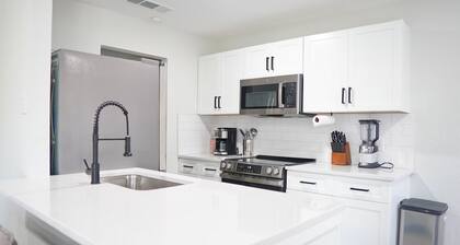 Welcoming 4-bedroom house with AC in charming Forney