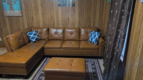 Tranquil 2-bedroom house with AC in Leesville