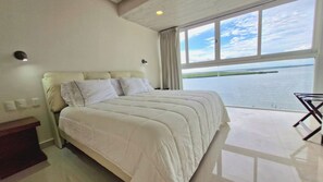 4 bedrooms, iron/ironing board, travel crib, free WiFi