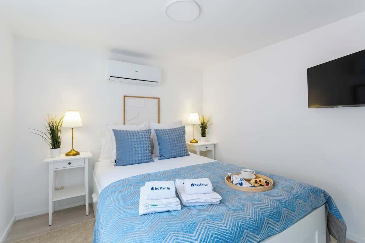 2 Schlafzimmer, Bügeleisen/Bügelbrett, Reisekinderbett, kostenloses WLAN