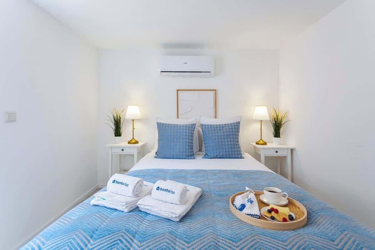 2 chambres, fer et planche à repasser, lit parapluie, Wi-Fi gratuit