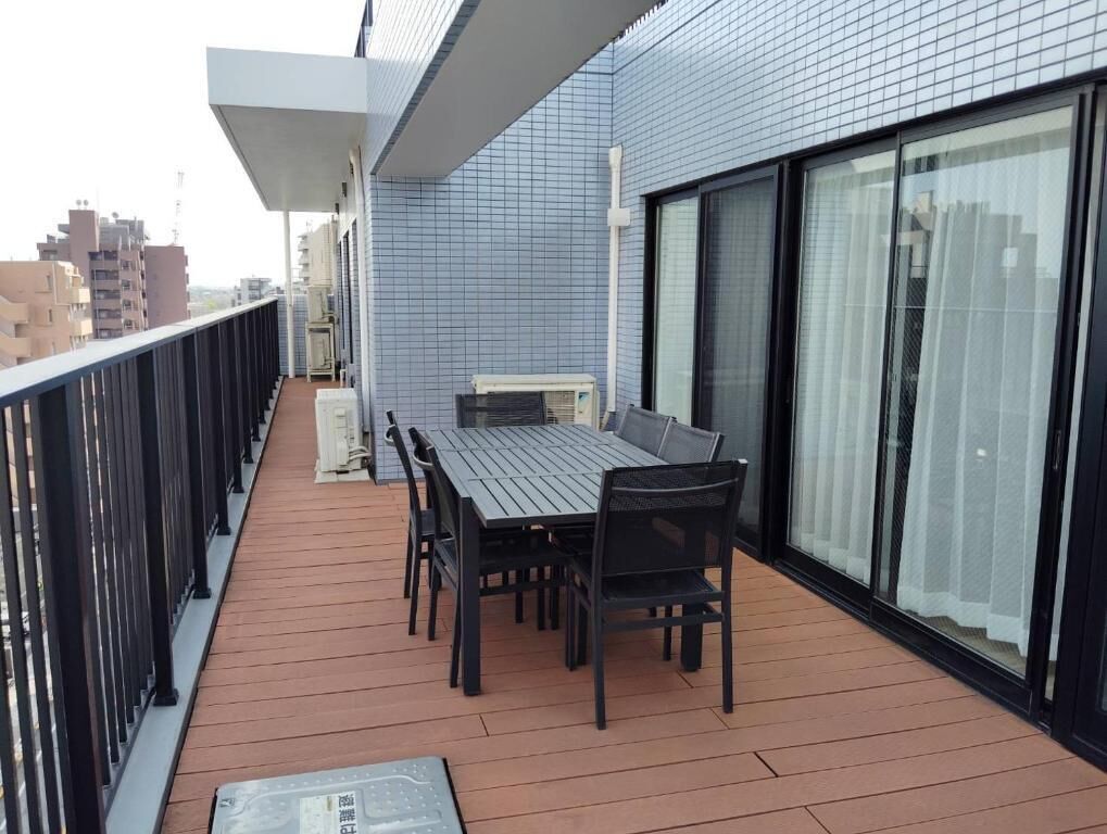 Deluxe Apartment, City View | Outdoor dining
