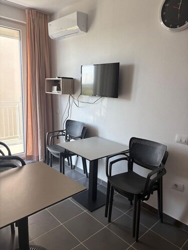 Talea Comfort Apartment 2 Beachside Stay