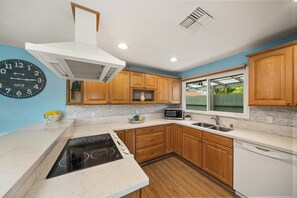 Apartment | 2 bedrooms, Internet