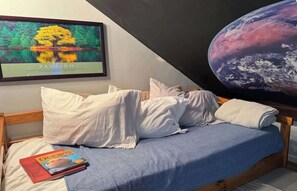 3 室のベッドルーム、WiFi