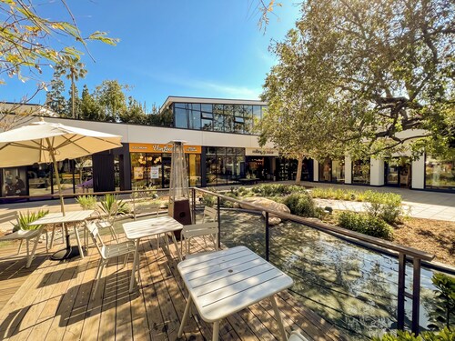 Cozy Studio City Apt with Large Patio & Gated Parking