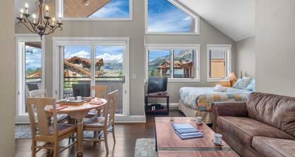 Blue Mesa Lodge 40C by Avantstay Ski In/ Ski Out Unit w/ Balcony!