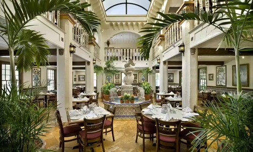 Welcome to "Casa de las Fuentes," a charming Mediterranean-style retreat.