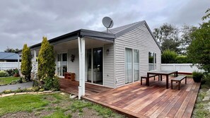Exterior - Sunny Home in Hanmer Springs 🌞🌞 (Hanmer Springs)