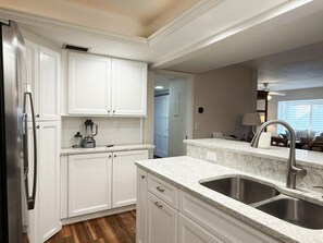 Fridge, microwave, oven, stovetop - 2BR Condo – Heated Pool, Lanai & Walk to Beach (Englewood)