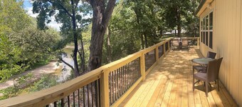  2 bedroom house near Mark Twain Lake on Salt River! WiFi and Boat parking!