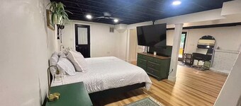 Spacious 4BR Near Fort Campbell