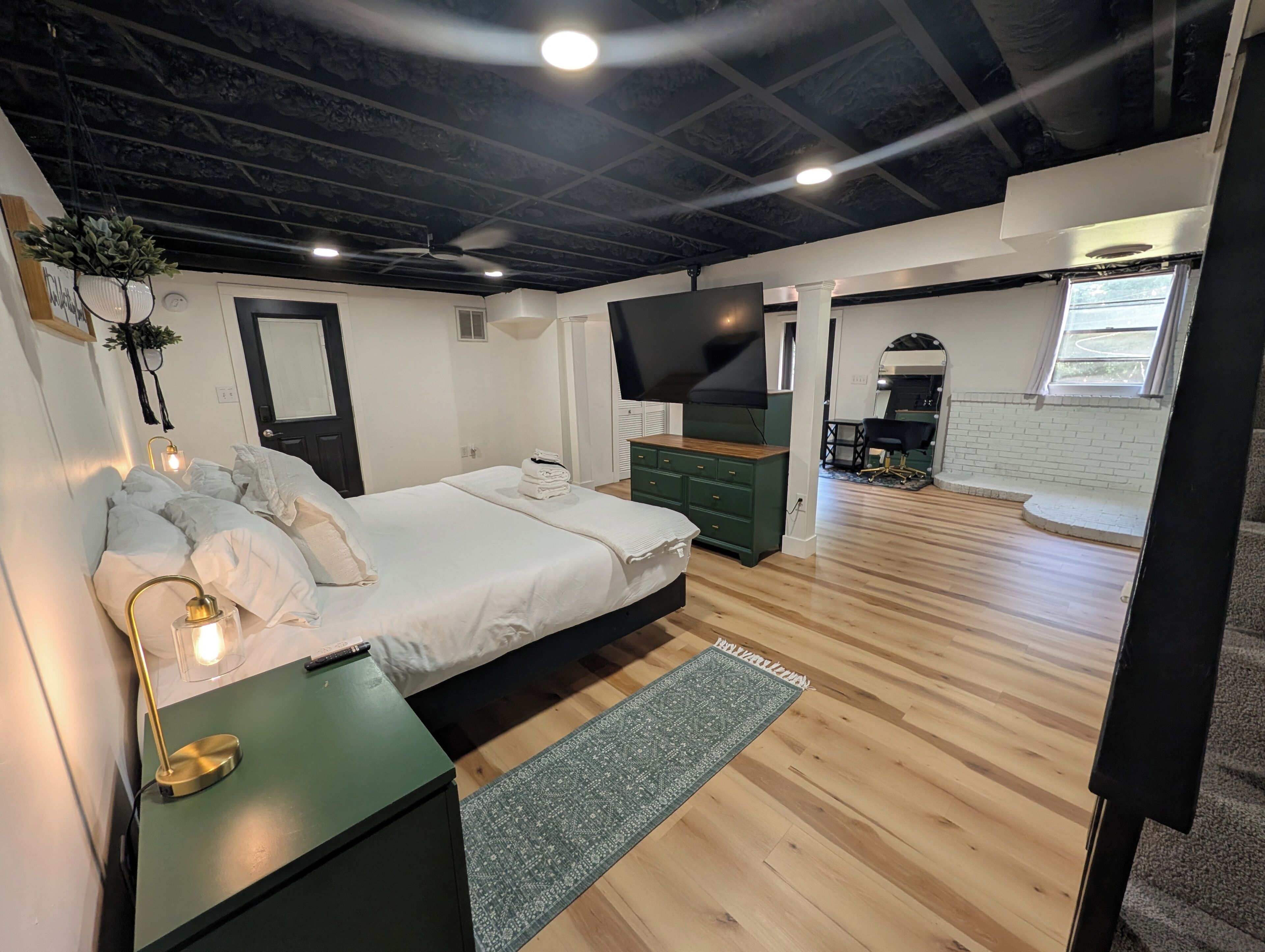 4 Schlafzimmer, kostenloses WLAN, Bettwäsche