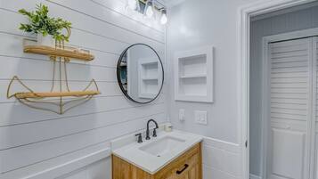 Towels, soap, toilet paper