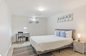 2 bedrooms, bed sheets