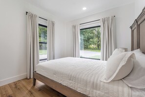 2 dormitorios, tabla de planchar con plancha, wifi gratis y ropa de cama