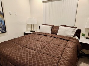 2 bedrooms, iron/ironing board, free WiFi, bed sheets