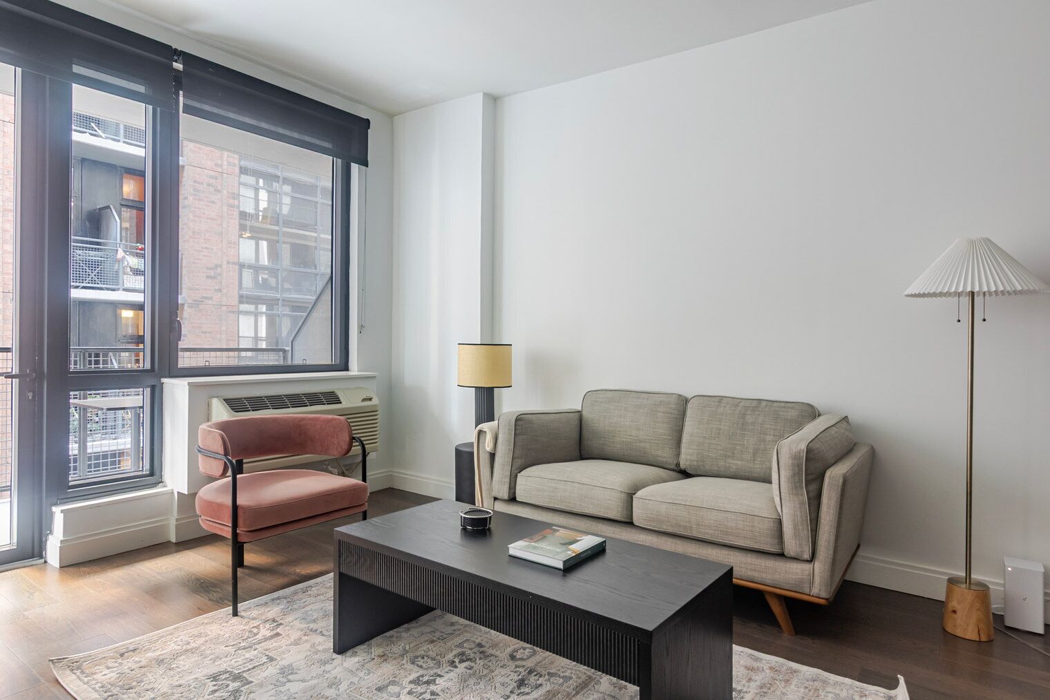 テレビ、ステレオ